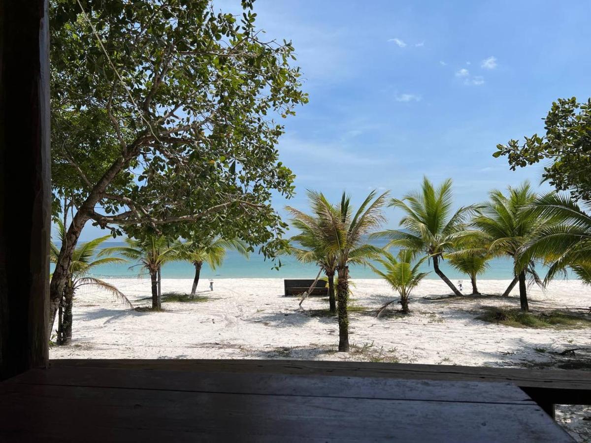 Funky Beach Hostel สีหนุวิลล์ ภายนอก รูปภาพ