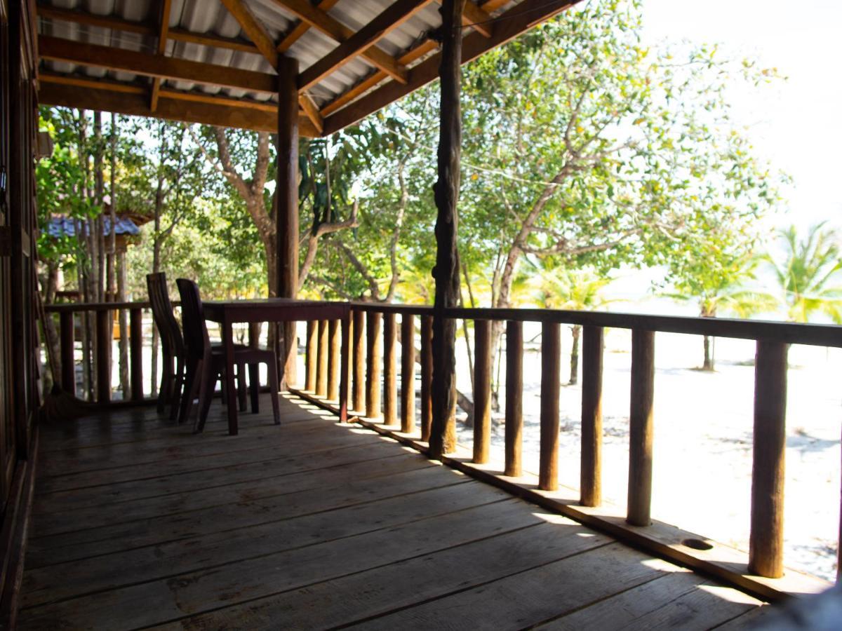 Funky Beach Hostel สีหนุวิลล์ ภายนอก รูปภาพ