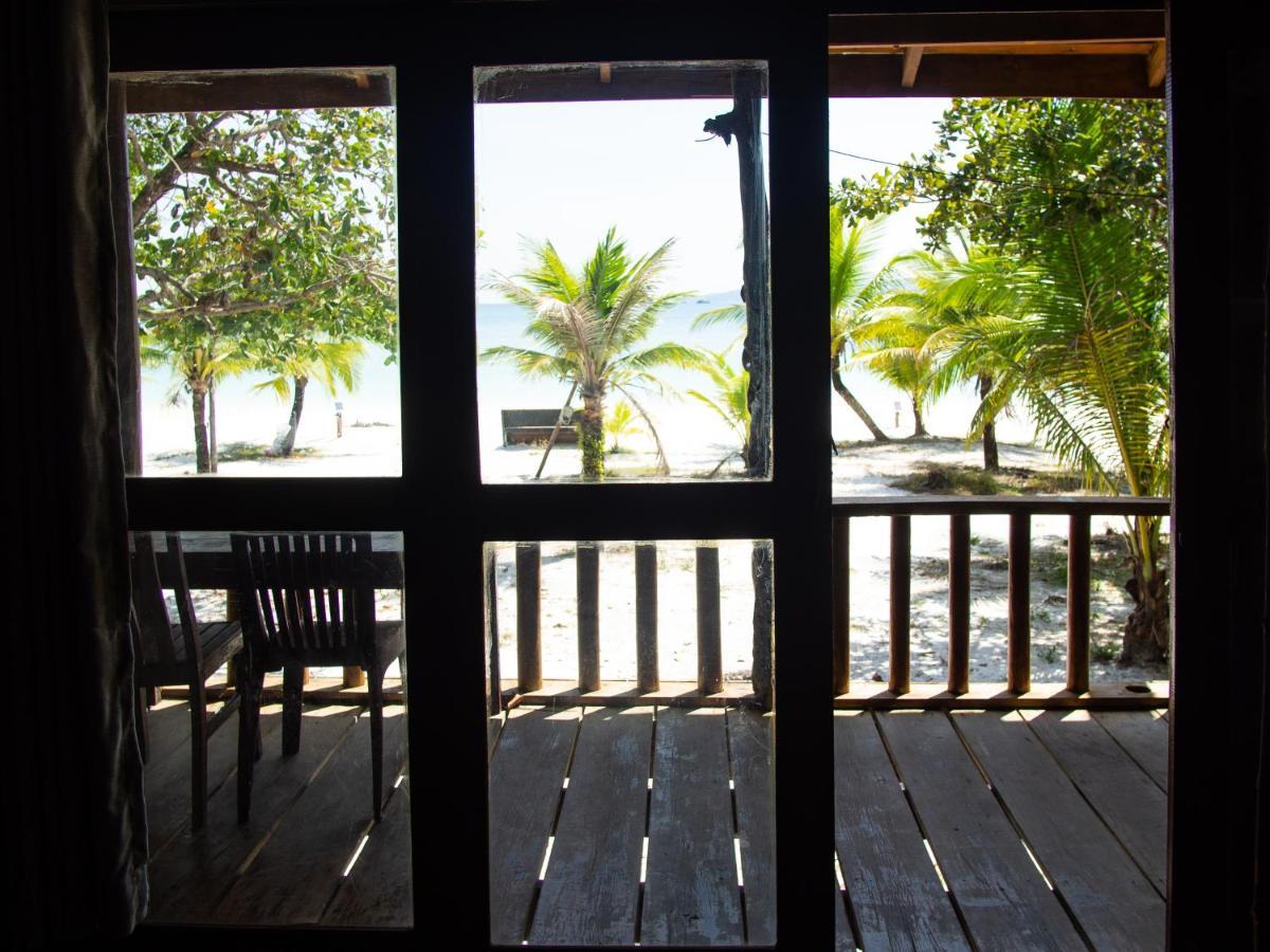 Funky Beach Hostel สีหนุวิลล์ ภายนอก รูปภาพ