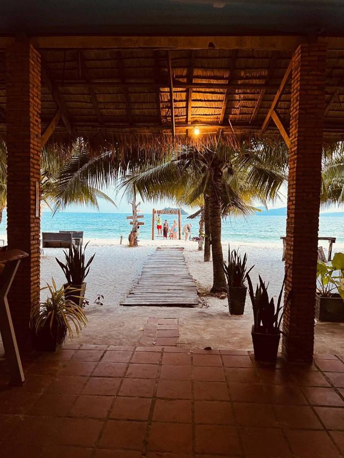 Funky Beach Hostel สีหนุวิลล์ ภายนอก รูปภาพ